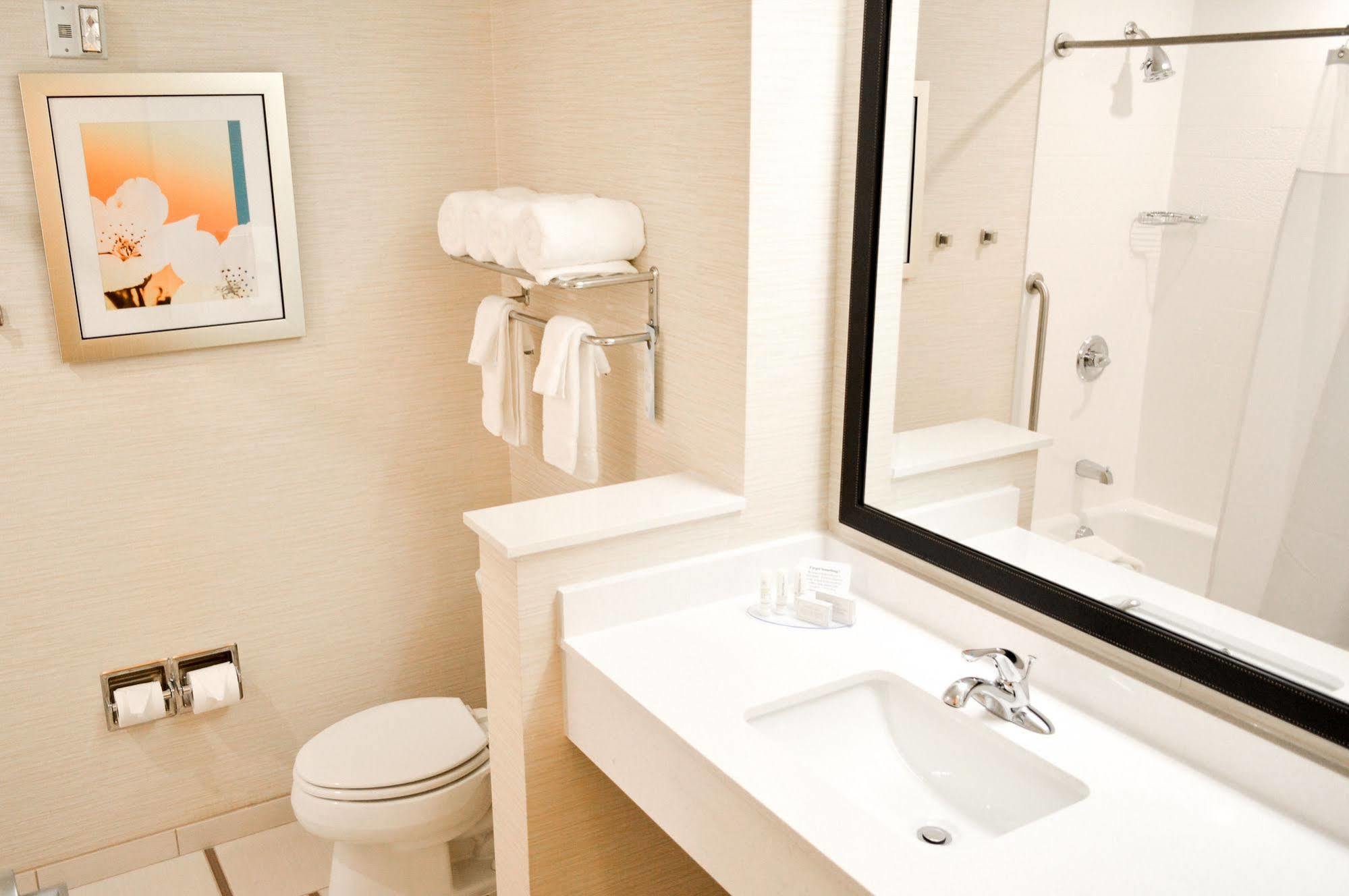 Fairfield Inn & Suites By Marriott San Antonio Brooks City Base Kültér fotó